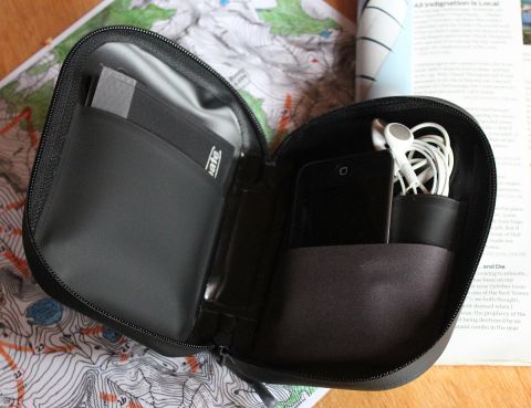 Innate Persona Travel Organizer