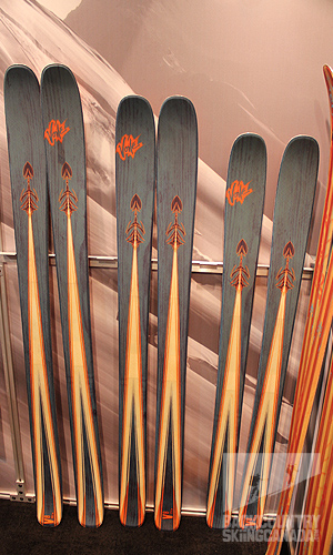 Voile V8 skis