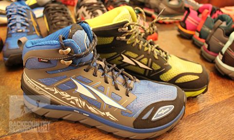 Altra Lone Peak NeoShell Mid