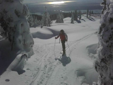 chuffing the summit plateau mt strachan-vancouver in background