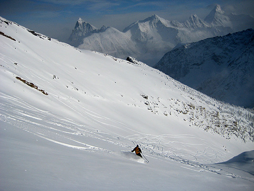 8812 Bowl Rogers Pass Backcountry Skiing