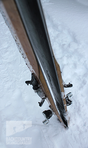 Skilogik Yeti Ski Review