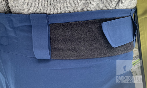 With velcro fasteners on the waistband you can easily adjust the pants to find that perfect fit and built-in belt loops provide another way of ensuring suspenders are not needed.
