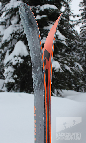 4FRNT Raven Skis