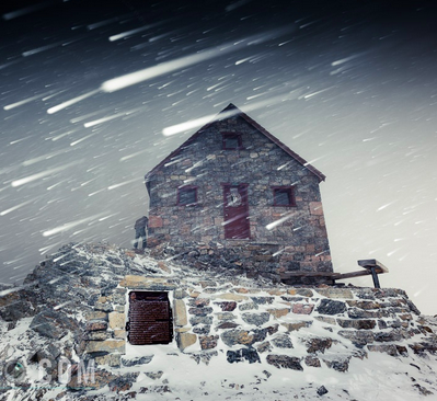 Abbot Pass Hut Removal - VIDEO