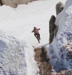 First Ever Mountain Bike Descent of Corbet's Couloir - VIDEO