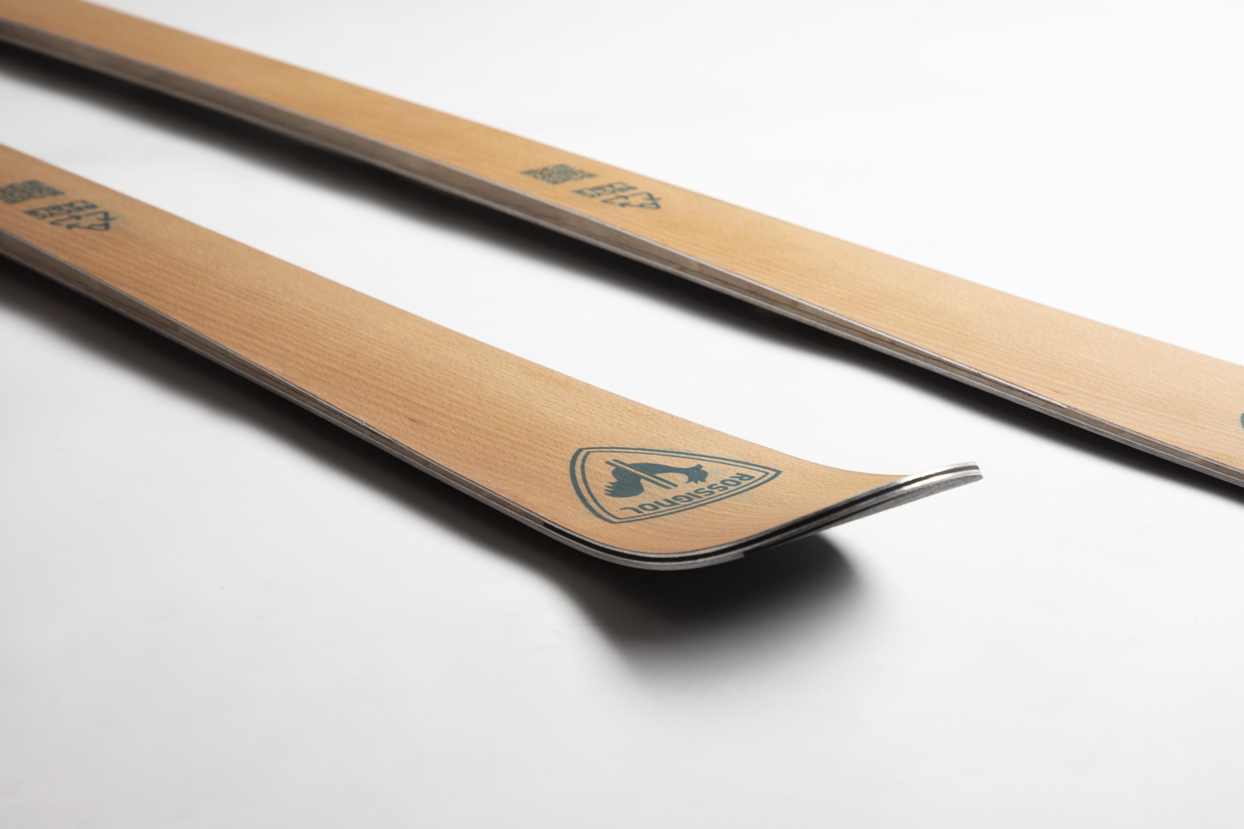 ROSSIGNOL RELEASES FIRST RECYCLABLE SKI